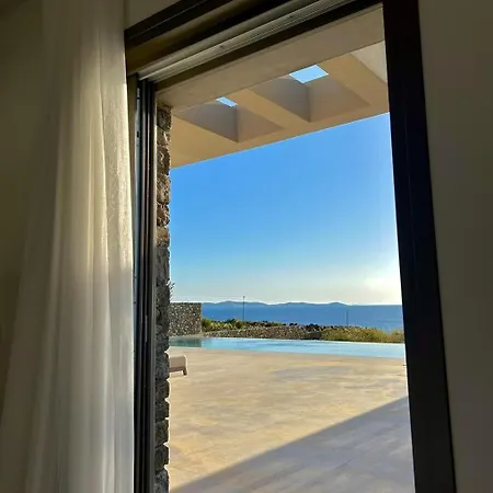 Villa Fenia's Paradise *